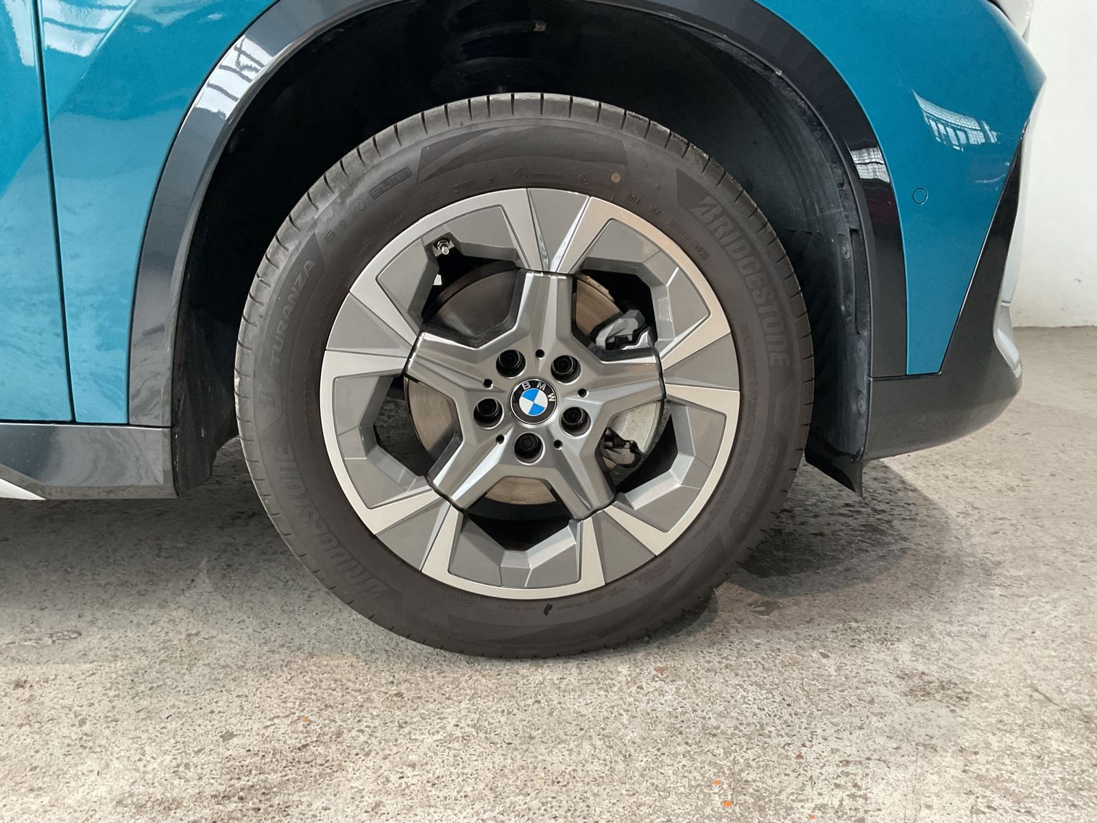 Fahrzeugabbildung BMW X1 sDrive18i xLine Head-Up Komfortzugang