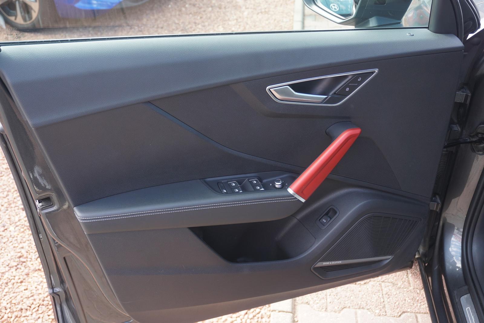 Audi Q2 1.4 TFSI S-Line LED Navi B&O Virtual Cockpit