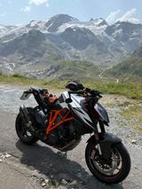 KTM 1290 Super Duke R, wie neu, 3000,-€ Powerparts - KTM Motorräder in München