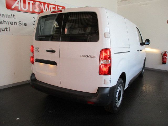 Fahrzeugabbildung Toyota Proace Kasten 2.0 D-4D L1 Kasten Meister Navi
