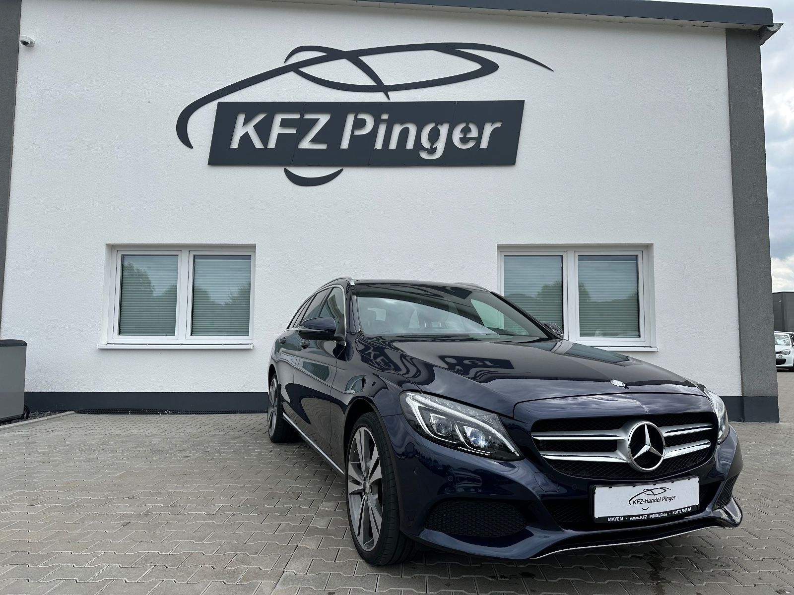 MERCEDES-BENZ C 400 4Matic LED/Avantgarde