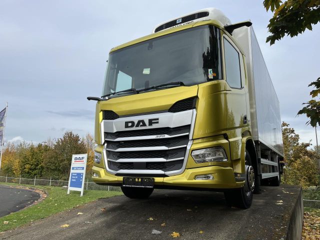 DAF XD 370 FA TK-Koffer KIESLING THERMOKING