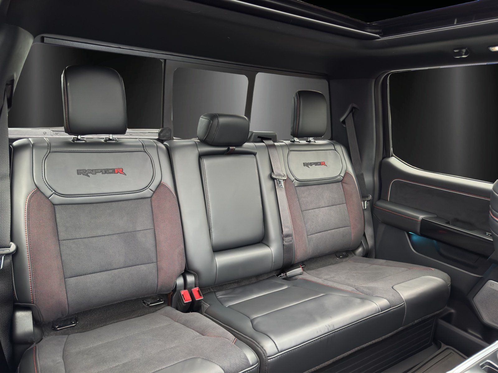 Fahrzeugabbildung Ford F150 Raptor R V8 360° KAM/NAVI/SHZ/AHK/SITZBELÜF