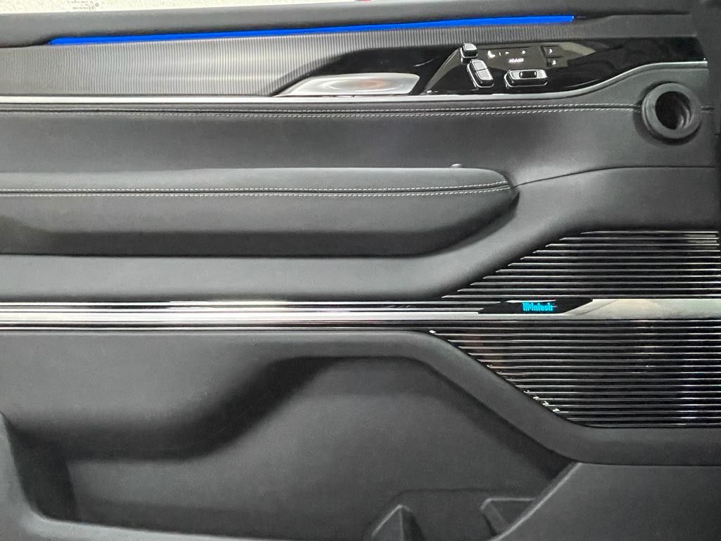 Fahrzeugabbildung Jeep VFW GRAND WAGONEER OBSIDIAN 6.4L V-8  SOFORT!
