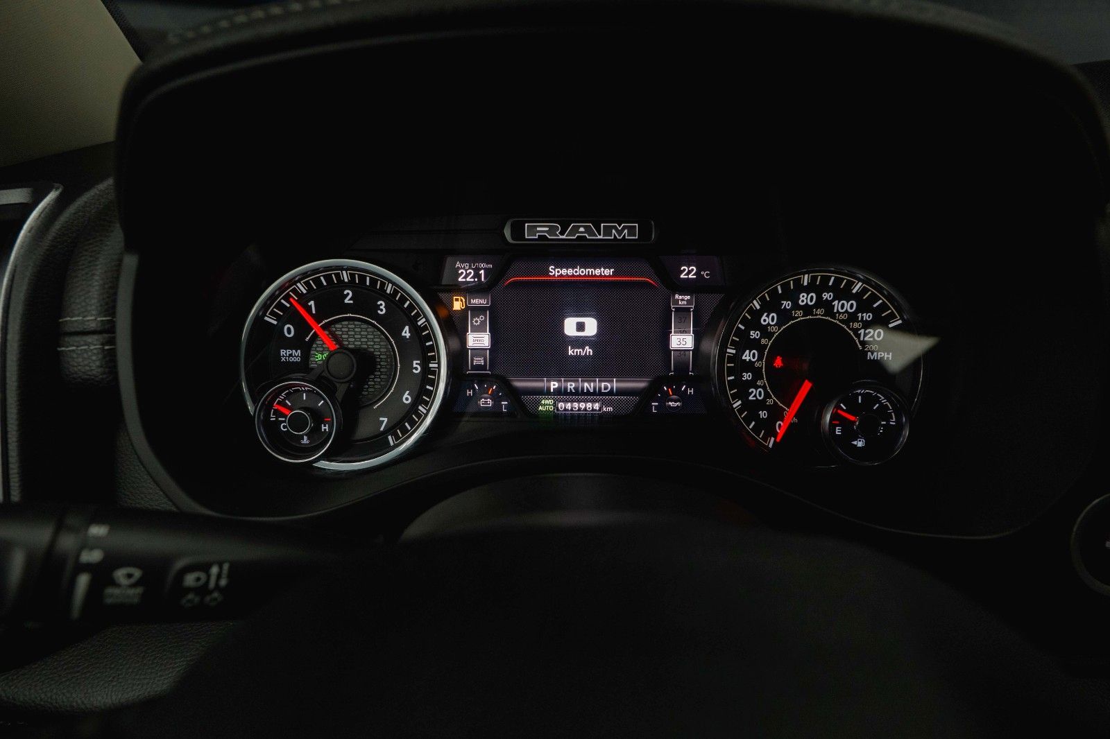Fahrzeugabbildung Dodge RAM 5.7 V8 HEMI 4x4 Night LARAMIE LONGBED 19%