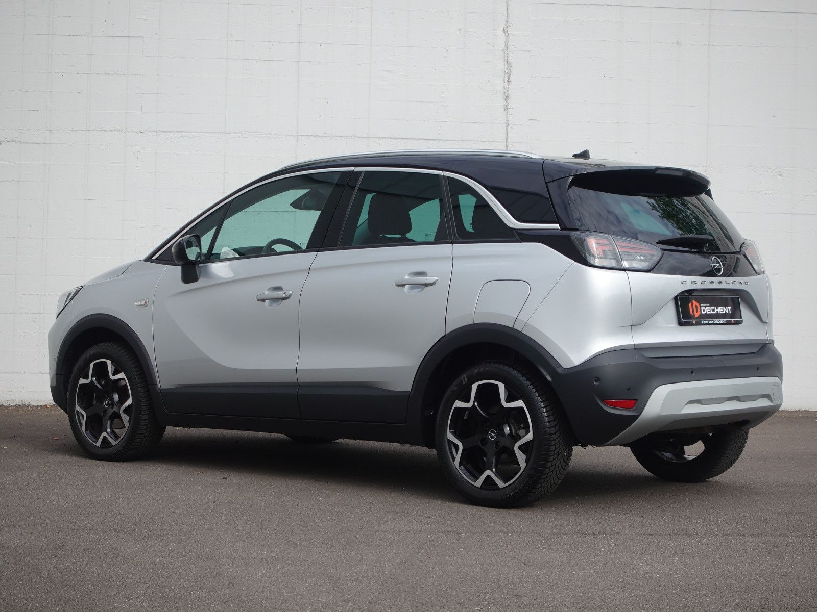 Fahrzeugabbildung Opel Crossland Ultimate 1.2T,Navi,Kamera,Sitzhz,Allw.