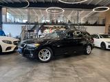 BMW 318i  Touring *NAVI*KLIMA*TEMPOMAT*>SZHZ* - BMW 318 aus 2009: 318i