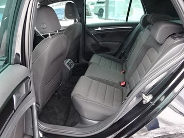 Fotografie 17 des VW Golf VII 4Motion 2.0 TSI R *aus1.Hand*Topzustand