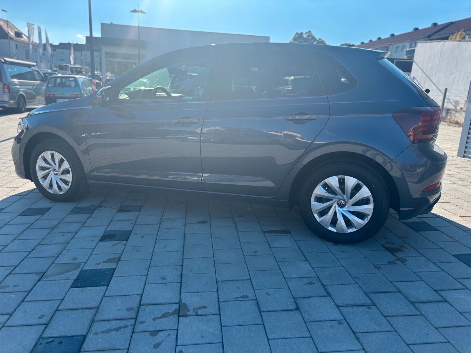 Fahrzeugabbildung Volkswagen Polo VI Life
