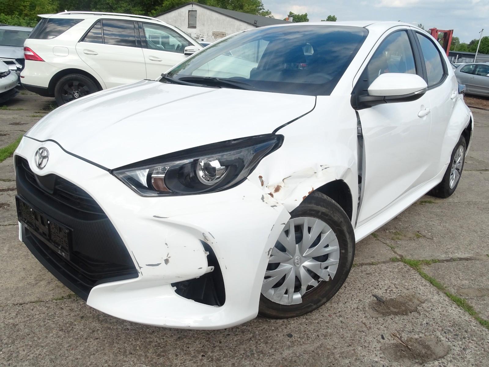Toyota Yaris Hybrid Business  *ACC*SPURH.ASS*R.KAMERA*