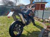 KTM 690 SM - SUPER MOTO VON 501 BIS 750 CCM