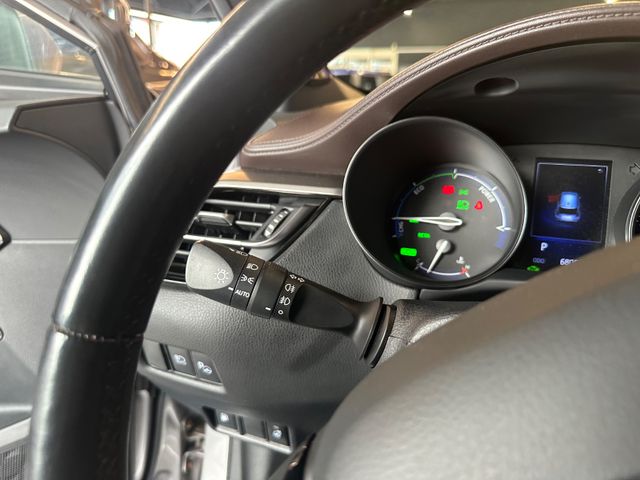 Toyota C-HR  Hybrid Lounge