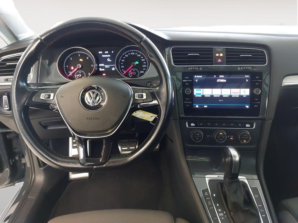 Fahrzeugabbildung Volkswagen Golf Variant 2.0 TDI 4Motion DSG Alltrack AHZV N