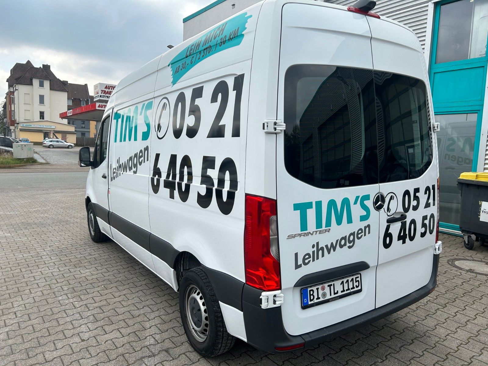 Fahrzeugabbildung Mercedes-Benz Sprinter III   214 CDI  MR / MBUX