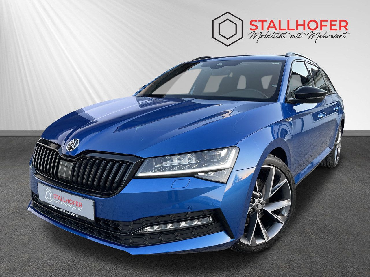 Skoda Superb Combi Sportline MATRIX-LED NAVI Kamera VC