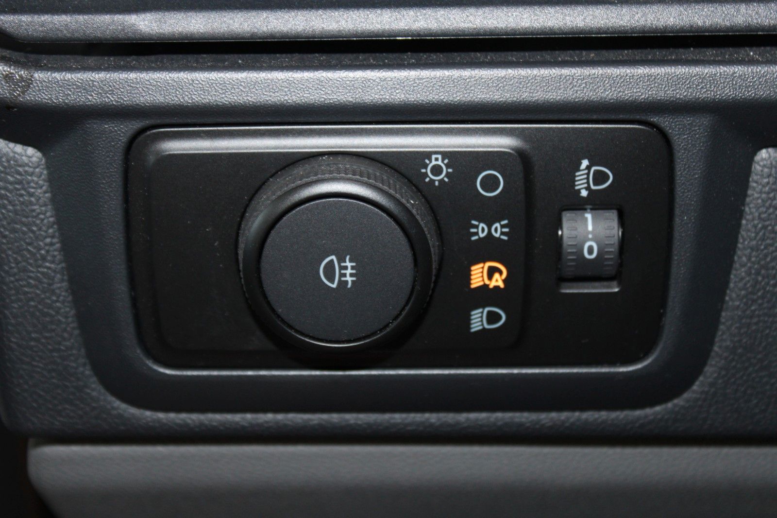 Fahrzeugabbildung Ford Transit Custom L1 TREND LED TechnologiePak2