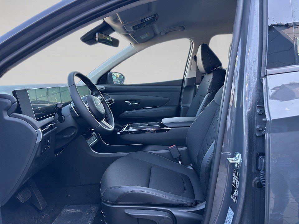 Fahrzeugabbildung Hyundai TUCSON Plug-in TREND LED