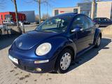 Volkswagen New Beetle Lim. 1.6 PDC Sitzhzg. Schiebedach - Volkswagen New Beetle aus 2006