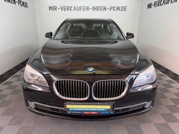 BMW 740 - 4
