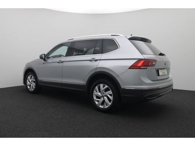 Fahrzeugabbildung Volkswagen Tiguan Allspace Life DSG ACC AHK 7Sitze LED