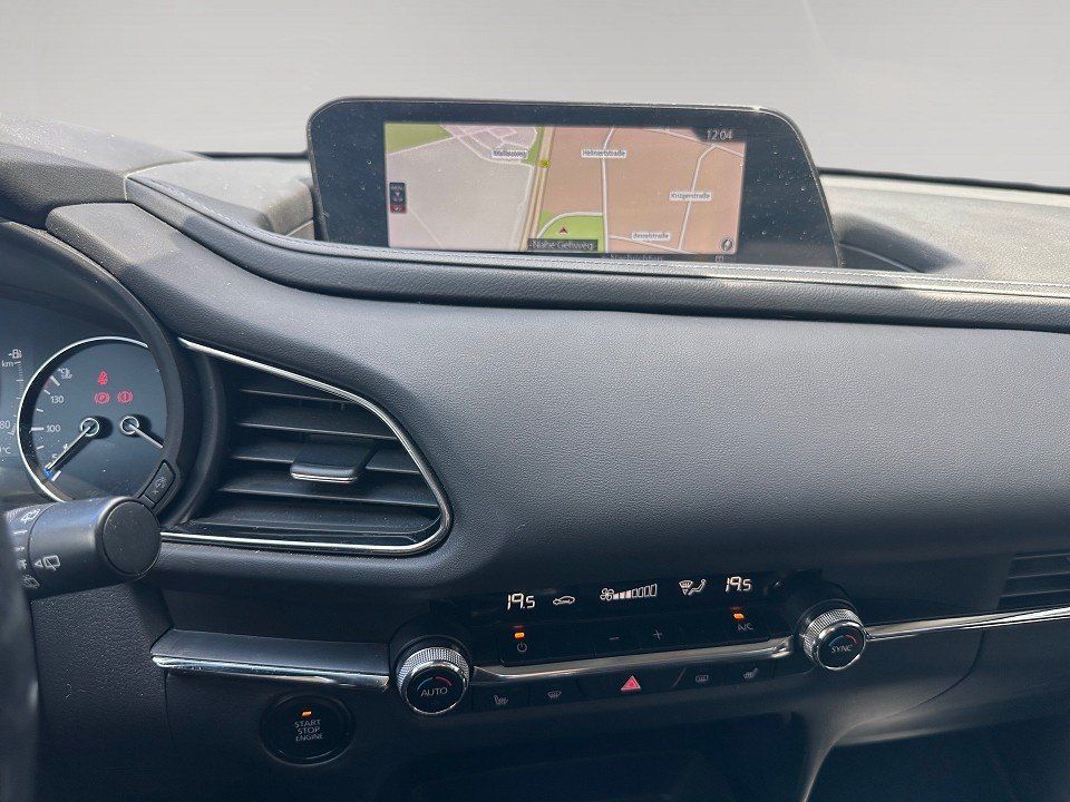 Fahrzeugabbildung Mazda CX-30 2.0 M Hybrid 122PS 6GS SELECTION