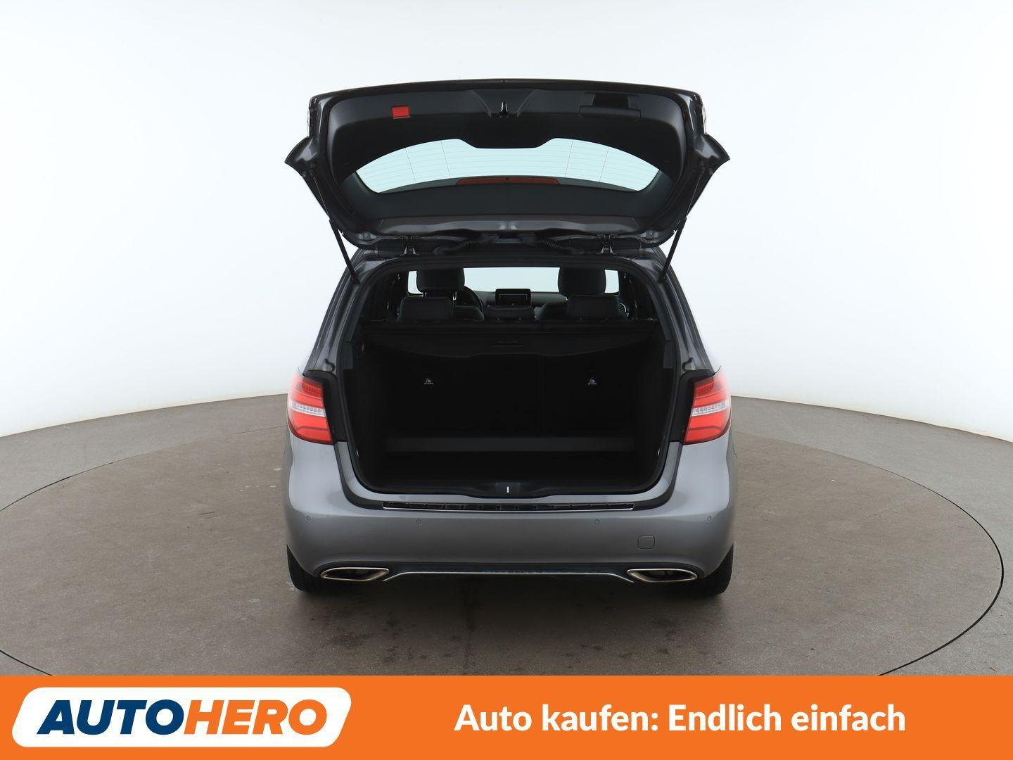 Mercedes-Benz B-Klasse B 200 Urban Aut.*NAVI*LED*TEMPO*PDC*SHZ