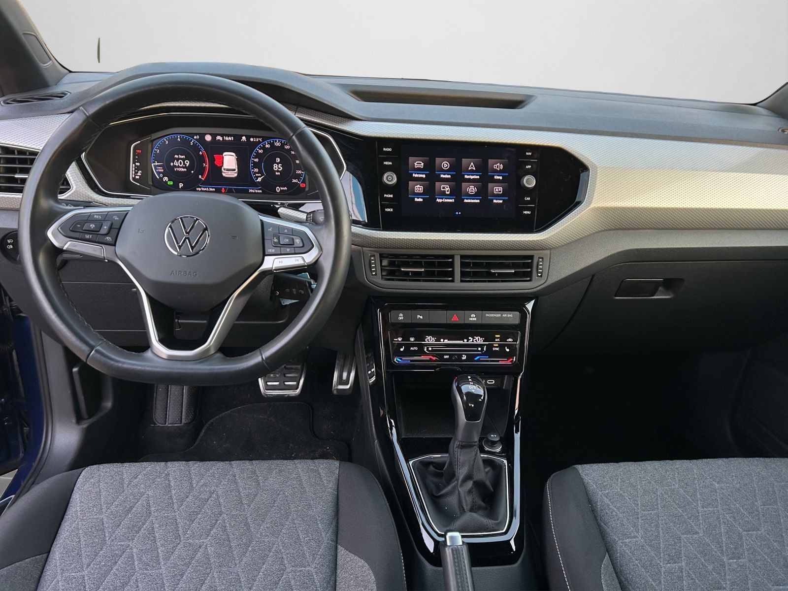 Volkswagen T-Cross - Bild 4