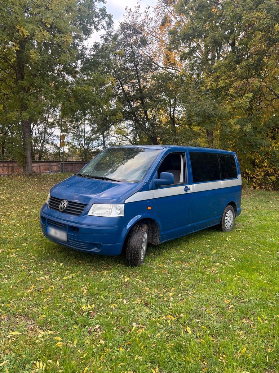 Volkswagen T5 Caravelle