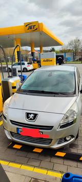 Peugeot e-5008 - Peugeot e-5008