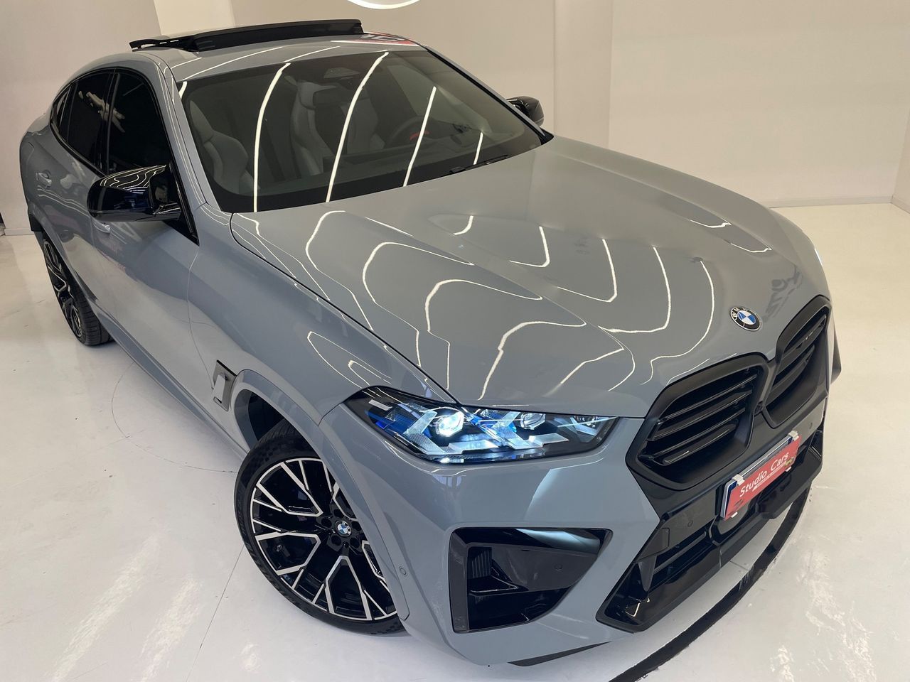 Other Bmw X6 M Competition 48V imagem 3