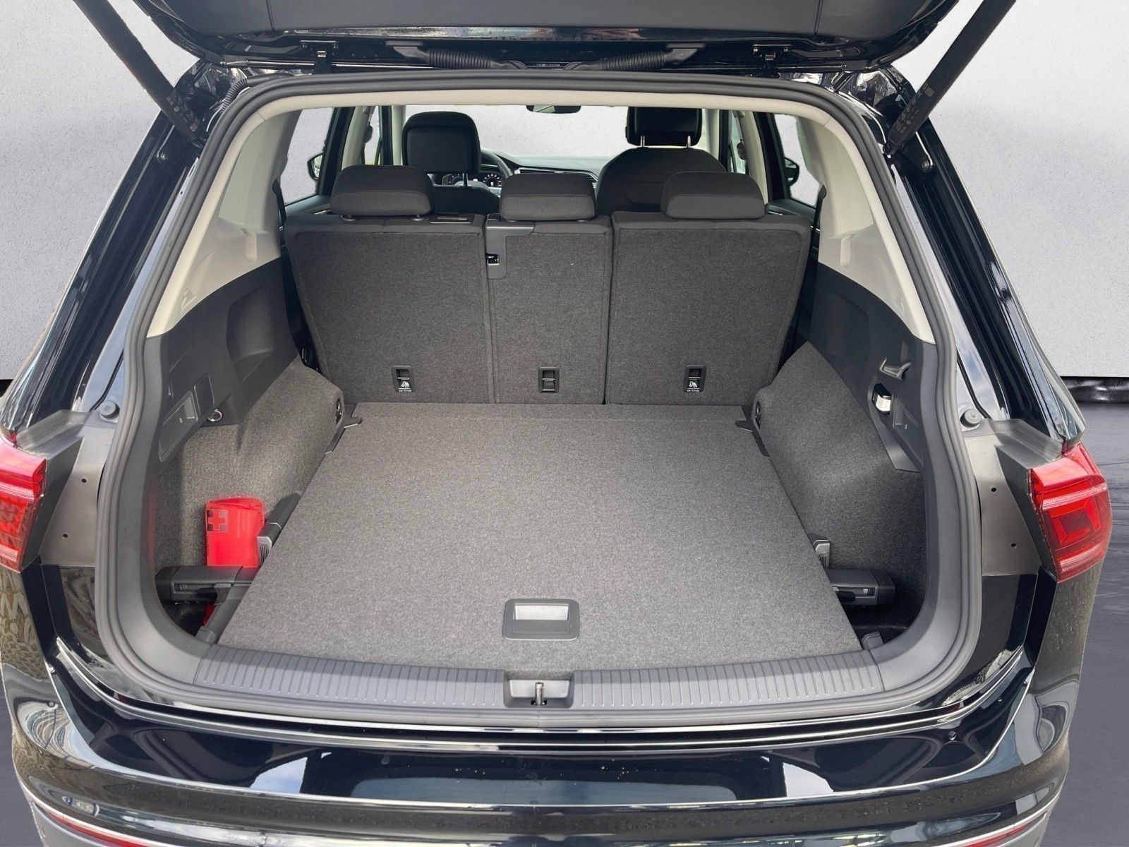 Volkswagen Tiguan Allspace - Bild 10