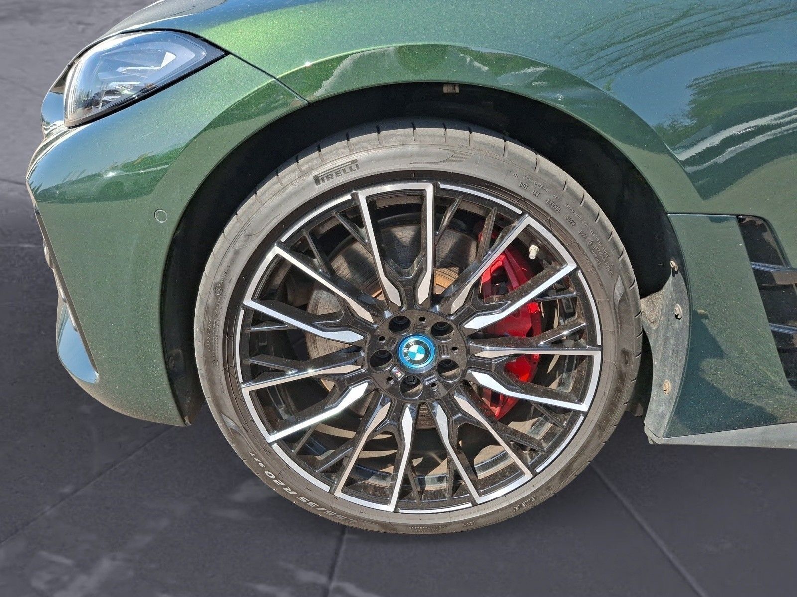BMW i4 M50 Klimaaut. AHK Adaptives Fahrwerk foto 8