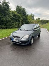 Kia Rio 1.4 EX Basis EX BASIS - Kia Rio aus 2005
