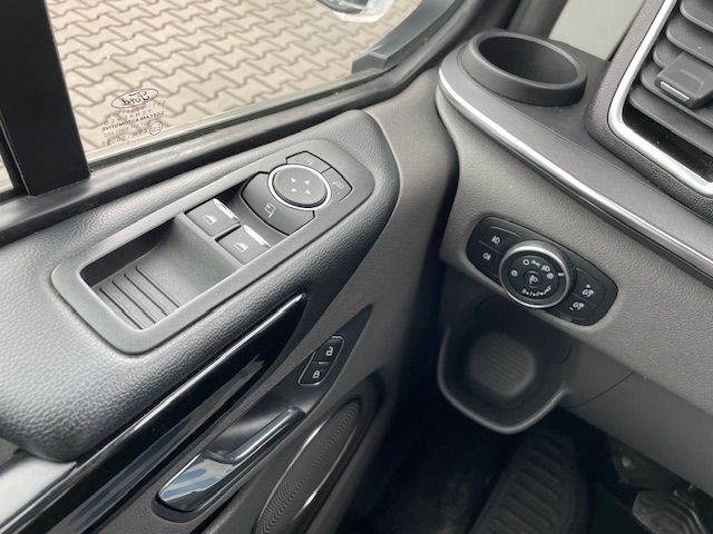 Fahrzeugabbildung Ford Tourneo Custom 320 L2 Titanium X 2.0 Kamera DAB