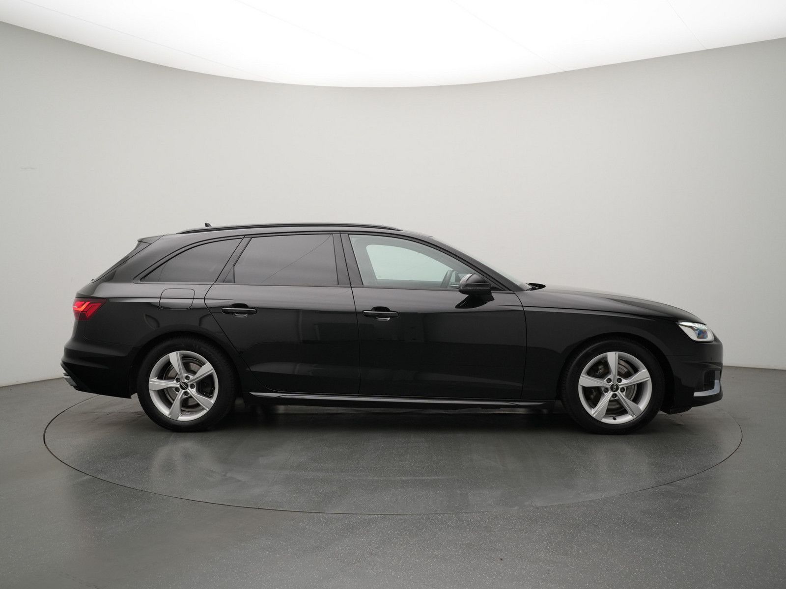 Audi A4 - Bild 3