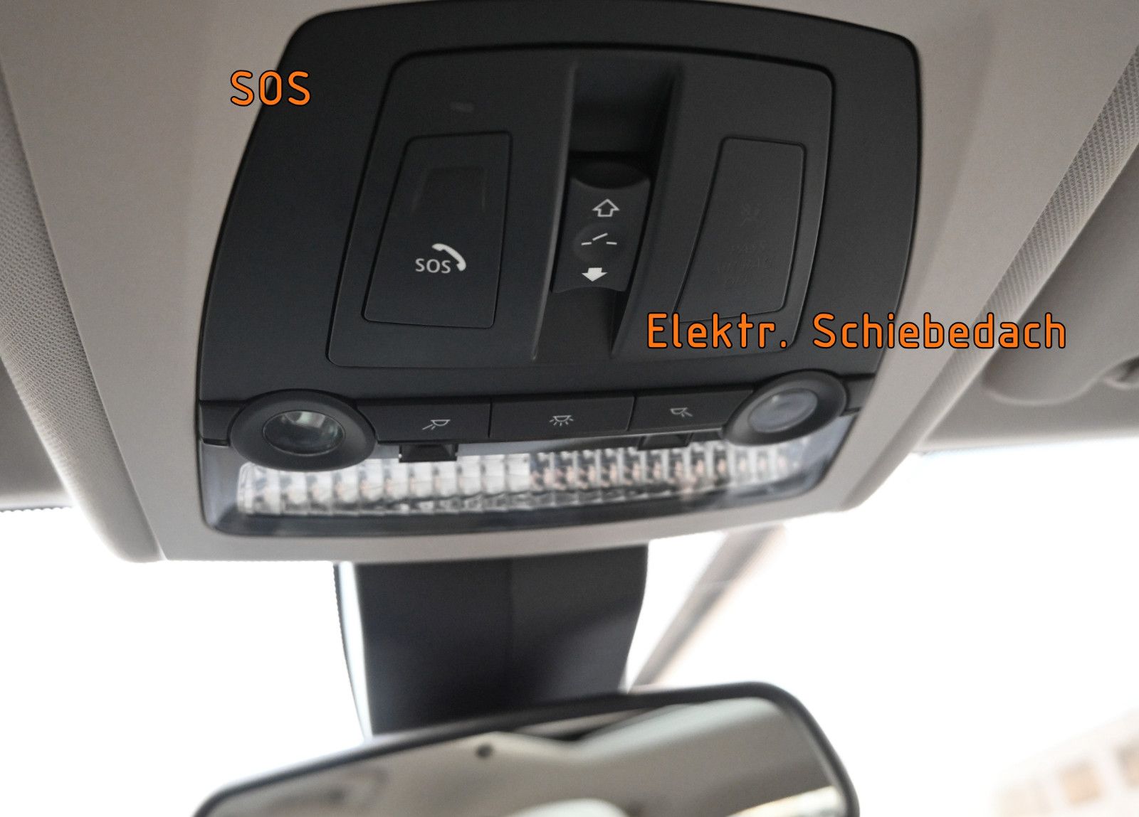 Fahrzeugabbildung BMW 530d Aut. °GLASDACH°HUD°KOMFORTSITZ°STANDHEIZUNG