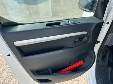 Bild 5 Opel Vivaro DoKa M Edition 6-Sitzer Doppelkabine+PDC+