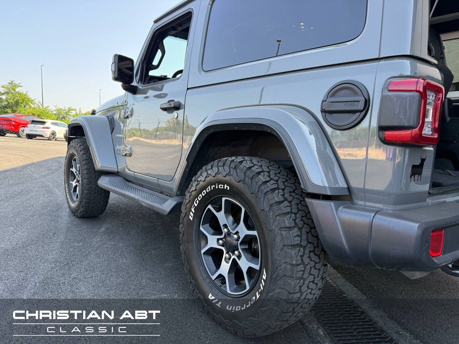 Fahrzeugabbildung Jeep Wrangler 2.2 CRDi Sahara (EURO 6d-TEMP) Navi/LED