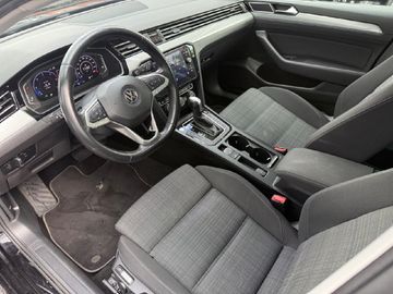 Volkswagen Passat Variant - 5