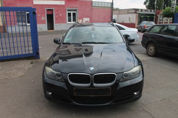BMW 320 - 1