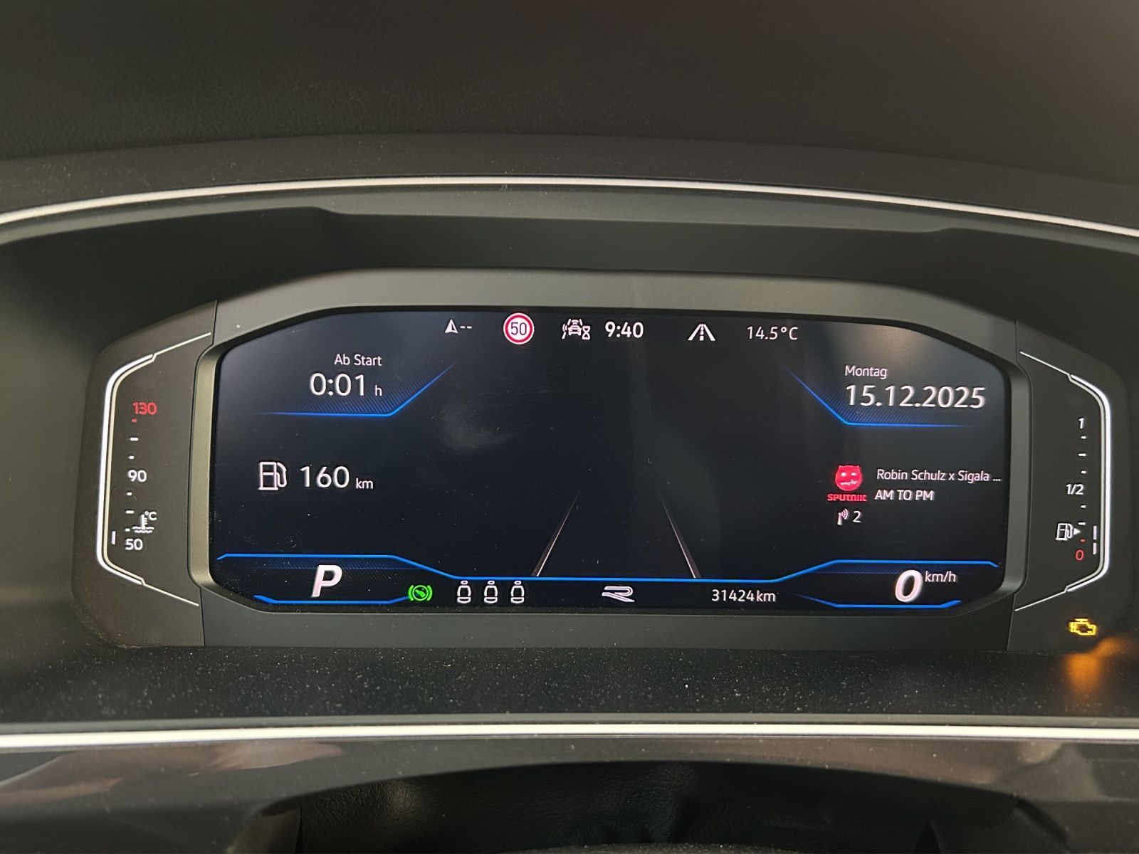 Fahrzeugabbildung Volkswagen Tiguan Allspace R-Line TDI 4M DSG IQ.Light ACC A