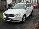 Volvo XC60 Momentum EU6/Panorama/Navi/1.Hand/73.500km - gebrauchte Volvo XC60 aus dem Jahr 2014