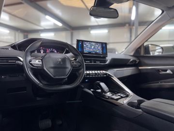Peugeot 5008 - 11
