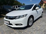 Honda Civic 1.8 i-VTEC Comfort Limousine - Honda Civic: Comfort
