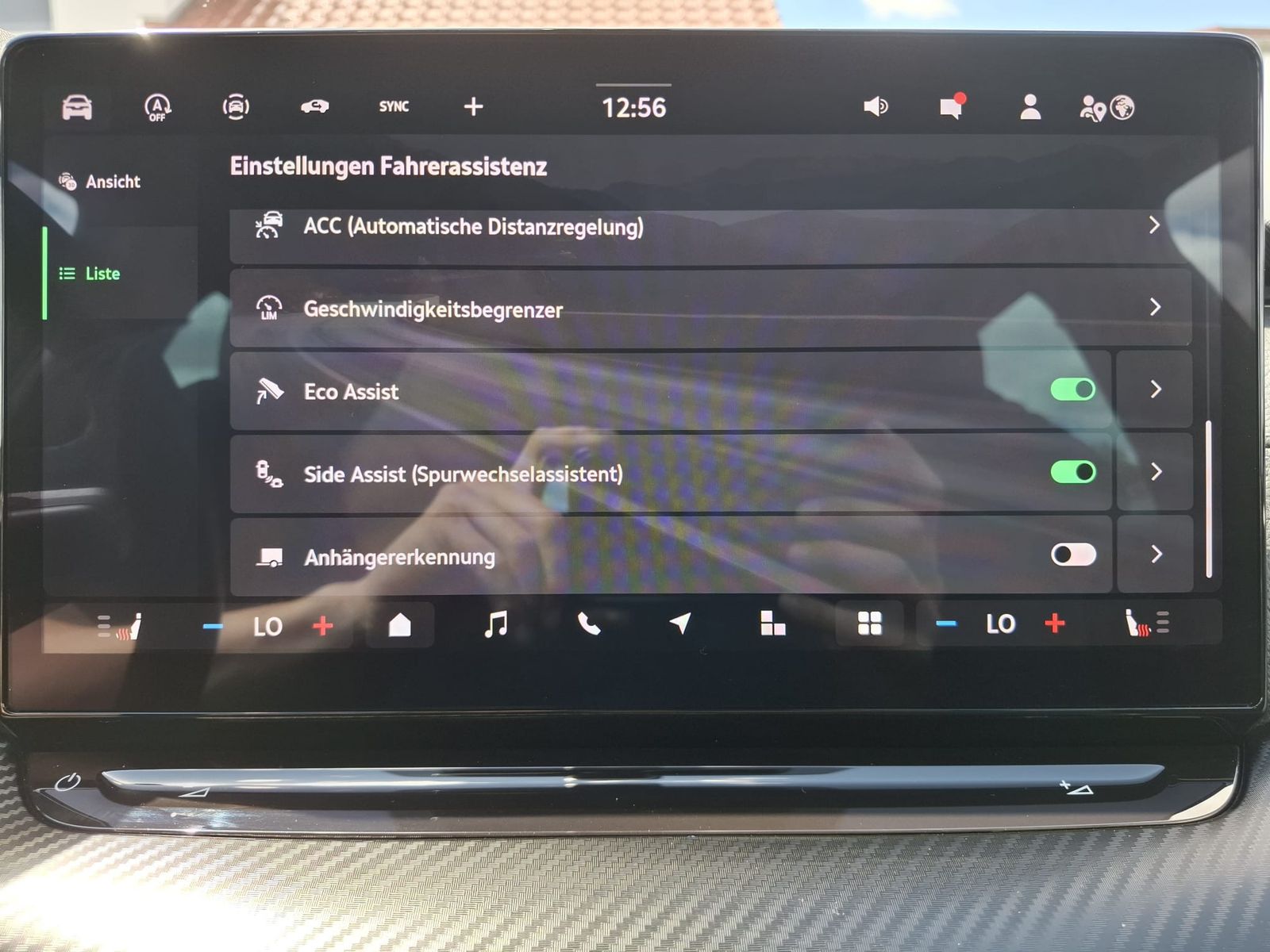 Fahrzeugabbildung SKODA Octavia 1.5 DSG Sportline PANO*MATRIX*AHK*5J.GAR