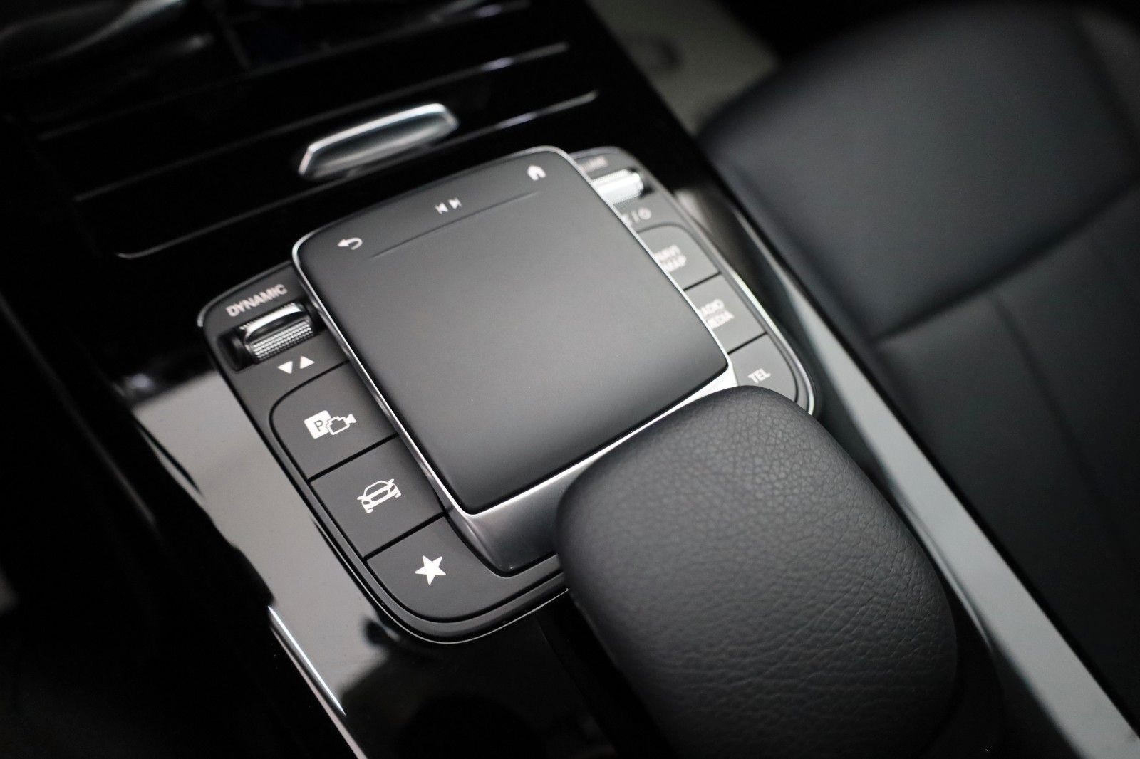 Fahrzeugabbildung Mercedes-Benz CLA 250e SB Progressive,Leder,Navi,LED,Kamera+WR