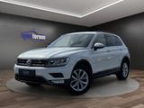 Volkswagen Tiguan 4Motion DSG AHK°ACC°LED°KAMERA°OFFROAD - : Offroad