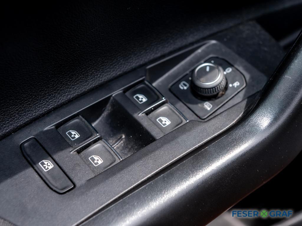 Volkswagen Polo 1.0 TSI R-Line DSG Kamera/BeatsAudio