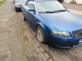 Audi A4 3.0 Cabriolet tüv 19zoll leder xenon - Audi A4 aus 2003: Cabrio, 3.0