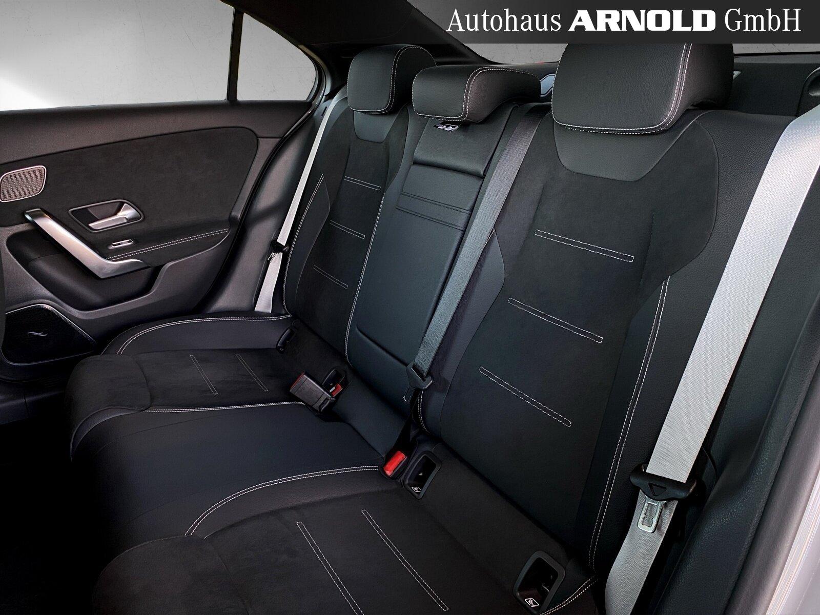 Mercedes-Benz A 250 4M Limousine AMG Line MULTIB Kamera Totw.